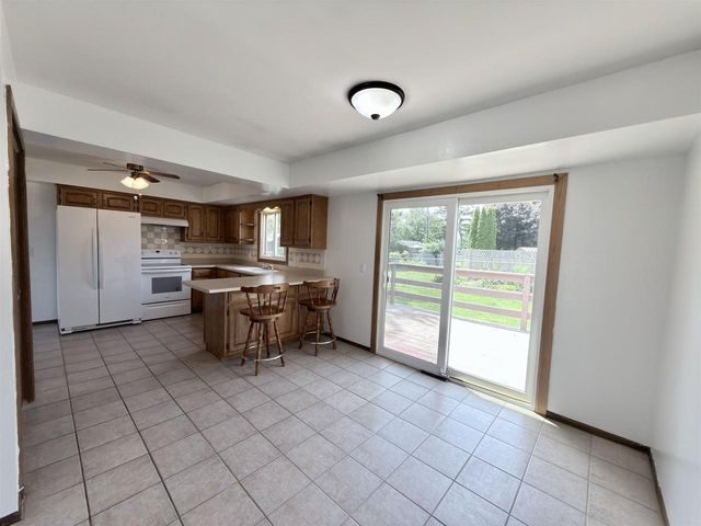 2019 N Pontiac Drive, Janesville, WI 53545