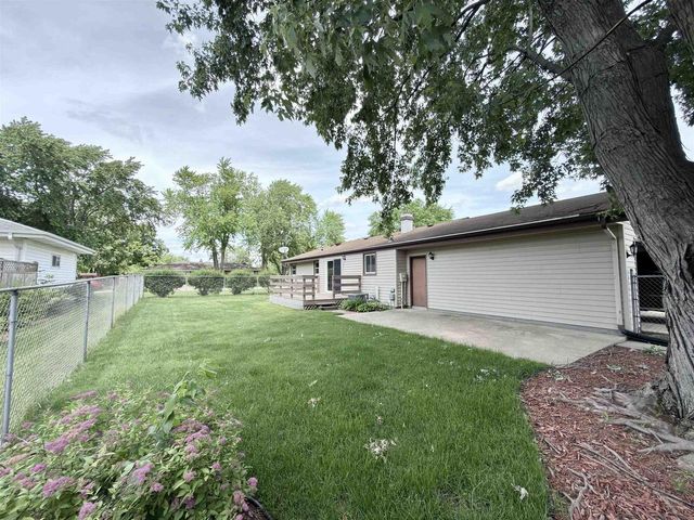 2019 N Pontiac Drive, Janesville, WI 53545