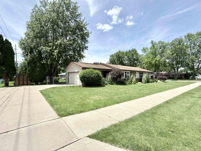 2019 N Pontiac Drive, Janesville, WI 53545