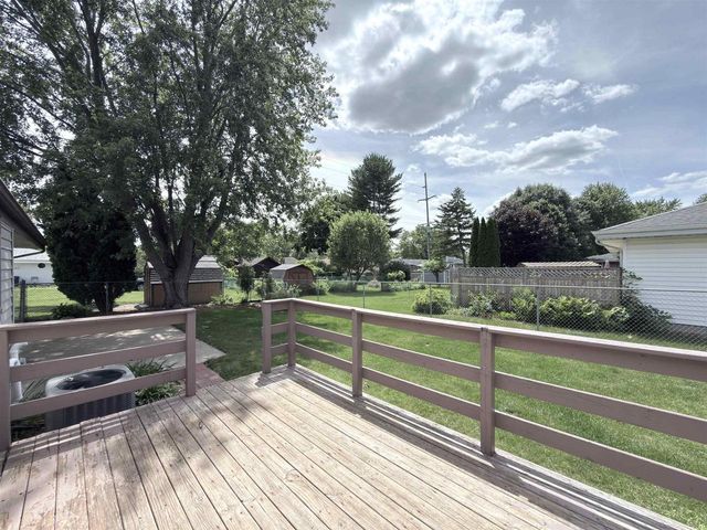 2019 N Pontiac Drive, Janesville, WI 53545