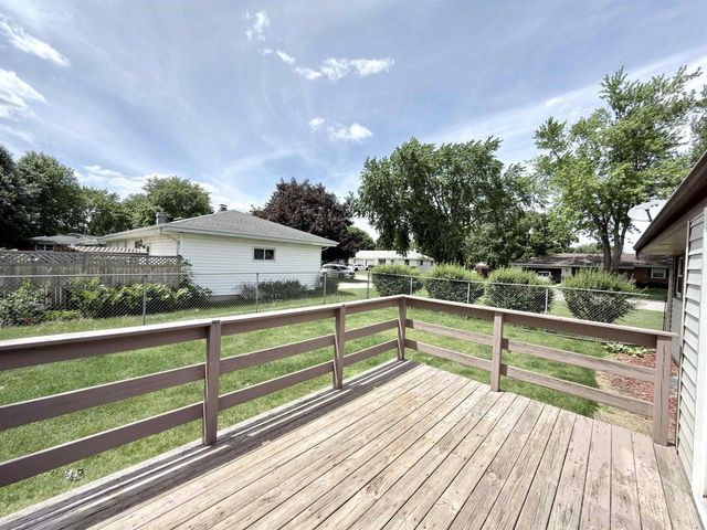 2019 N Pontiac Drive, Janesville, WI 53545
