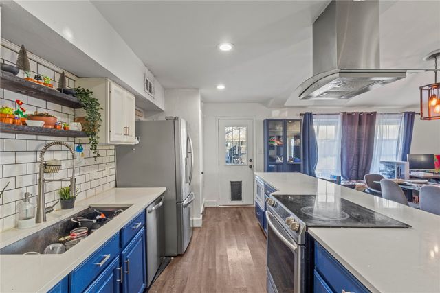 11506 Coral Hills Drive, Dallas, TX 75229