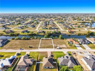 1122 NW 18th TER, Cape Coral, FL 33993