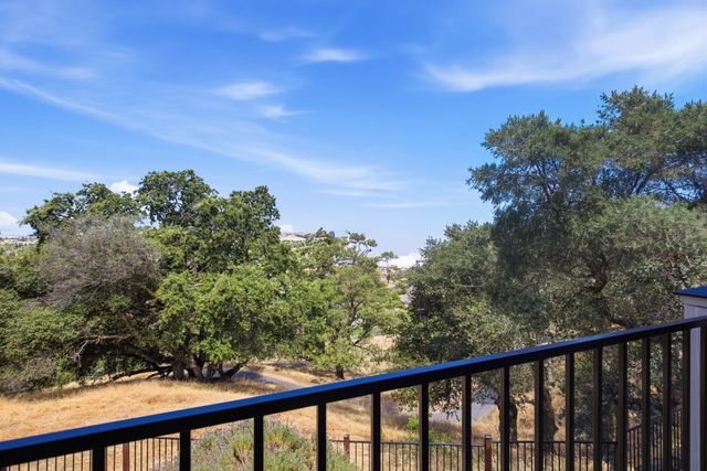 4520 Scenic Dr, Rocklin, CA 95765