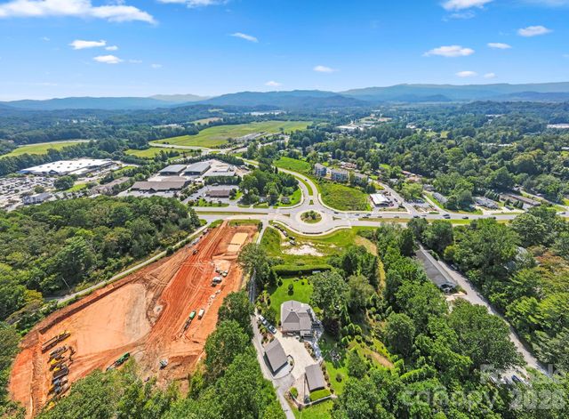 71 Laurel Mountain Road, Brevard, NC 28712