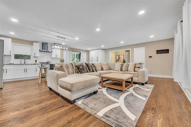2271 Columbia Drive, Decatur, GA 30032