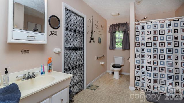 2521 Kempsar Lane, Monroe, NC 28110