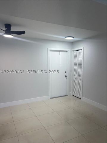 616 NW 13th St 17, Boca Raton, FL 33486