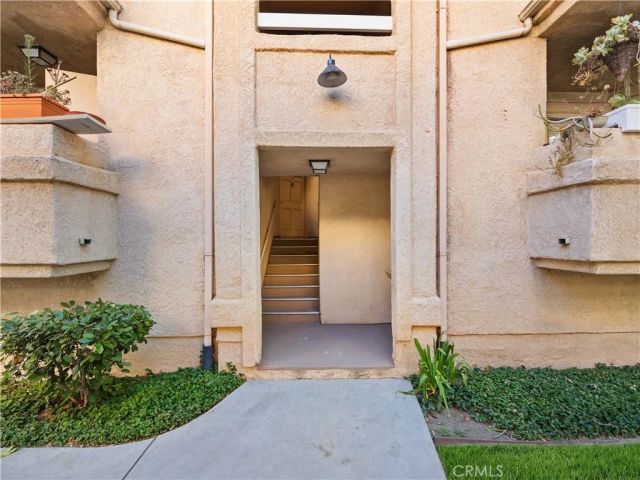 19810 Sandpiper Place 22, Newhall, CA 91321