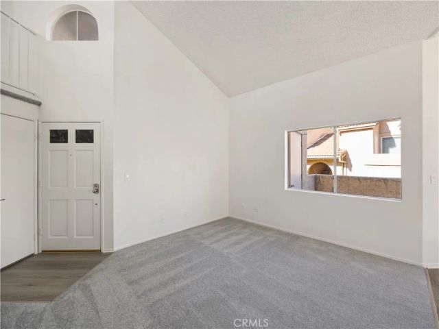 19810 Sandpiper Place 22, Newhall, CA 91321