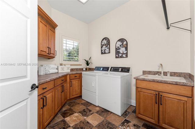 15508 NW 45th Place, Gainesville, FL 32669