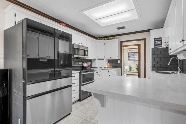 361 Vandiver Road, Moody, TX 76557