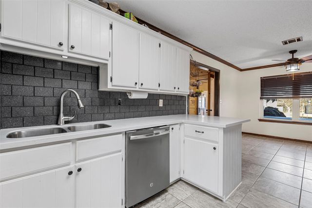 361 Vandiver Road, Moody, TX 76557