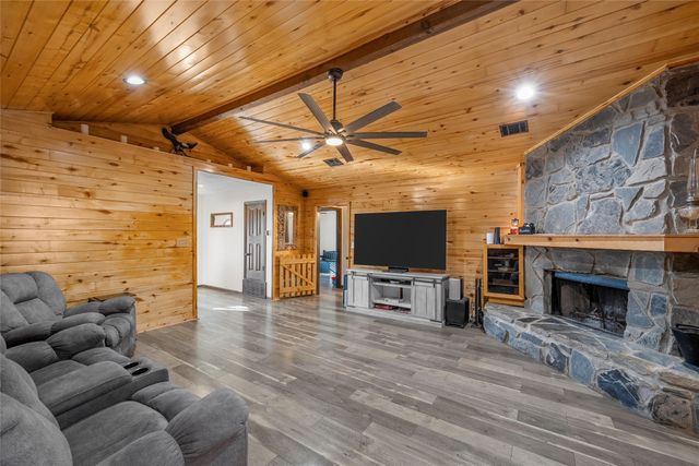 361 Vandiver Road, Moody, TX 76557