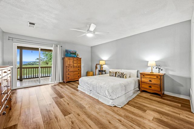 21206 National DR, Lago Vista, TX 78645
