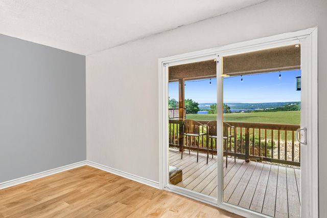 21206 National DR, Lago Vista, TX 78645