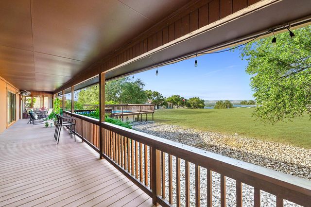 21206 National DR, Lago Vista, TX 78645