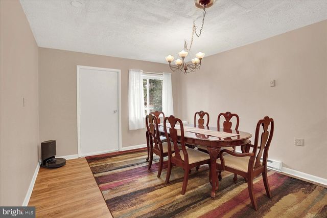 160 KENNEDY LN, Etters, PA 17319