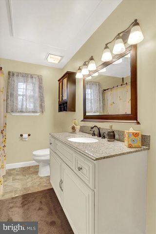160 KENNEDY LN, Etters, PA 17319
