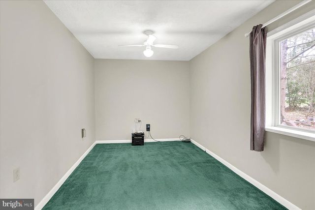 160 KENNEDY LN, Etters, PA 17319