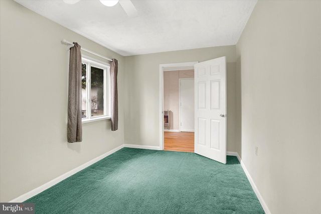 160 KENNEDY LN, Etters, PA 17319