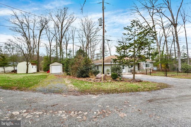 160 KENNEDY LN, Etters, PA 17319