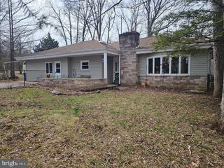 160 KENNEDY LN, Etters, PA 17319