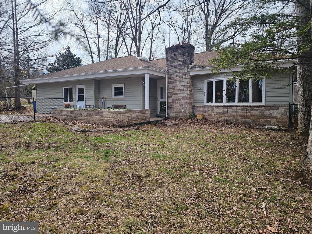 160 KENNEDY LN, Etters, PA 17319