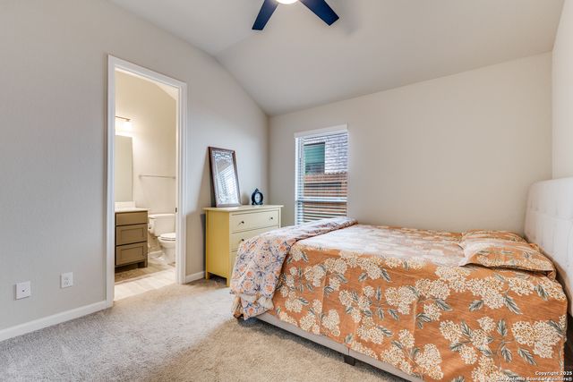 1607 Hallettsville, San Antonio, TX 78253