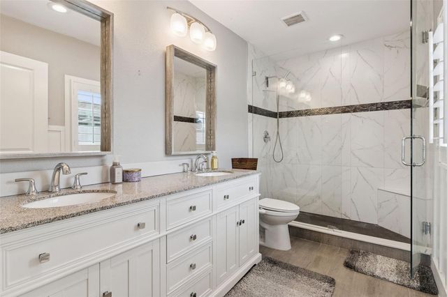 1761 65TH AVENUE N, St Petersburg, FL 33702