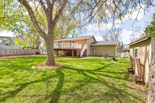 1011 Westview Drive, Farmington, MN 55024