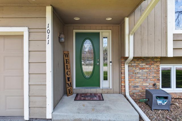 1011 Westview Drive, Farmington, MN 55024