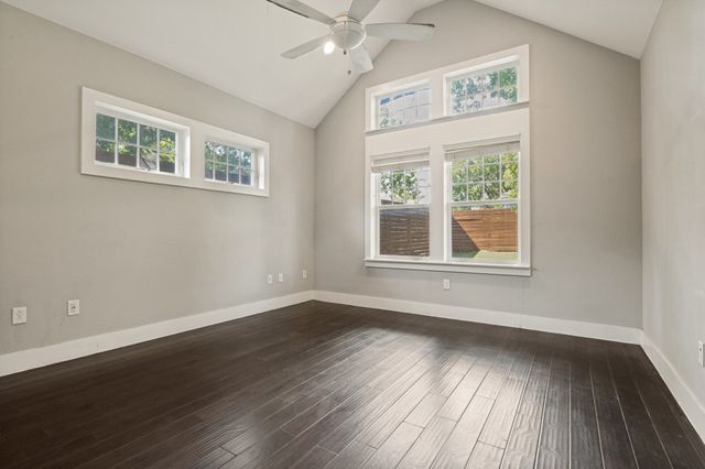 629 Bishop Heights Lane, Dallas, TX 75208