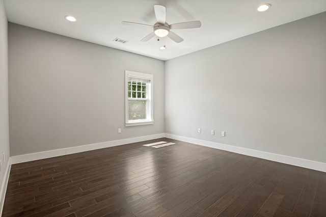629 Bishop Heights Lane, Dallas, TX 75208
