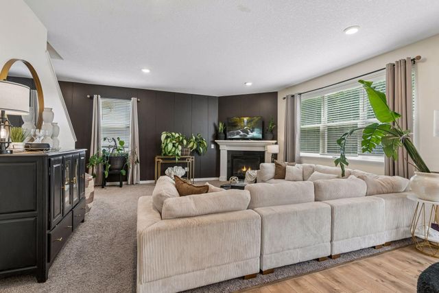 11529 Pineridge Way N, Dayton, MN 55327
