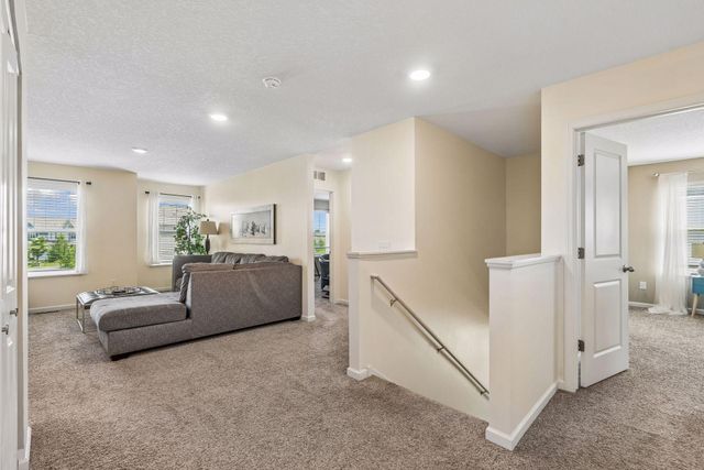 11529 Pineridge Way N, Dayton, MN 55327