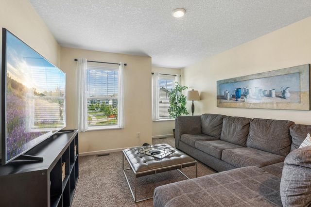 11529 Pineridge Way N, Dayton, MN 55327
