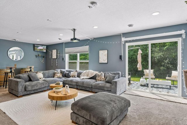 11529 Pineridge Way N, Dayton, MN 55327