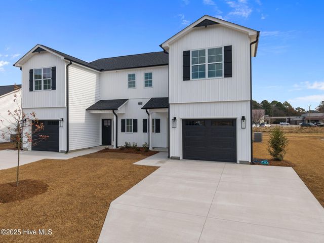109 Lady O Drive B, Greenville, NC 27834