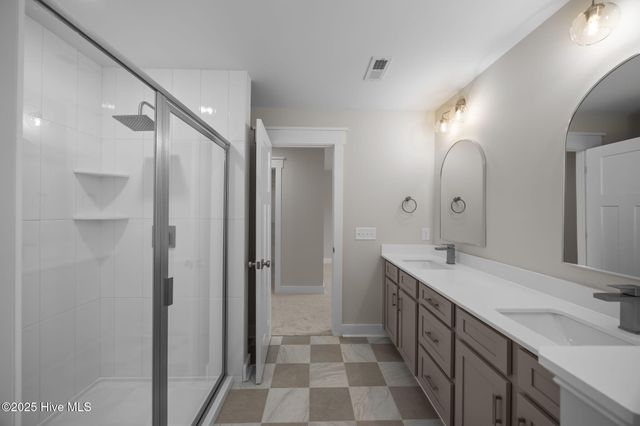 109 Lady O Drive B, Greenville, NC 27834