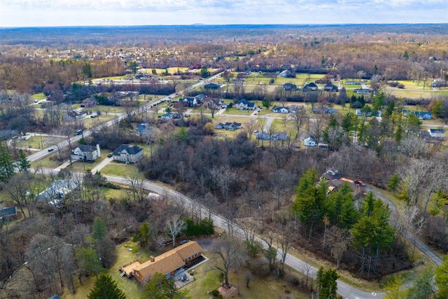 25099 Edgemont Drive, Southfield, MI 48033