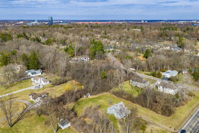 25099 Edgemont Drive, Southfield, MI 48033