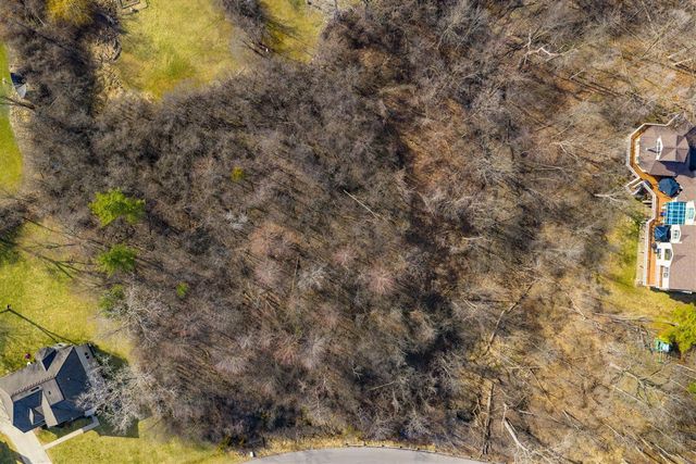 25099 Edgemont Drive, Southfield, MI 48033