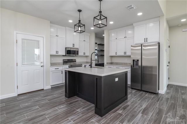 3559 Satelite Street, Edinburg, TX 78542