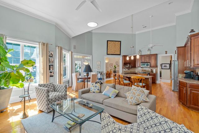 4928 Hideaway Point, Hollywood, SC 29449
