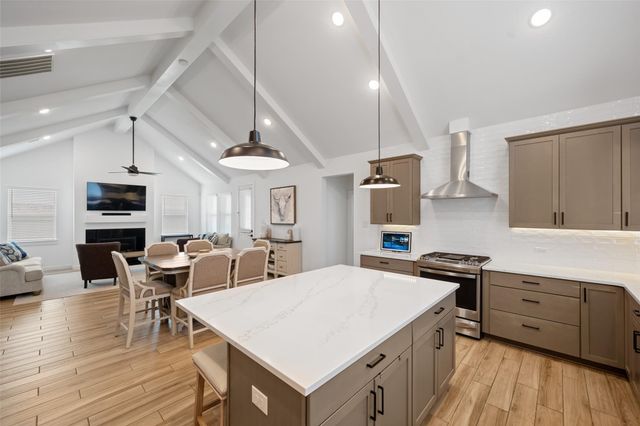 7907 Driftwood Bay Drive, Cypress, TX 77433