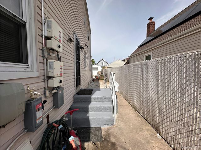 14450 230th Place, Laurelton, NY 11413