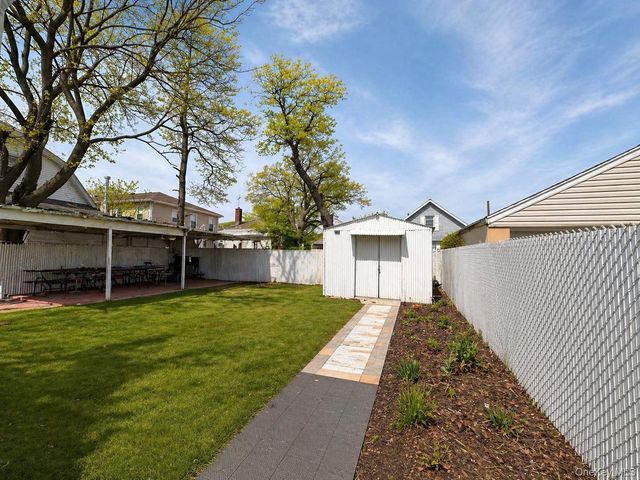 14450 230th Place, Laurelton, NY 11413