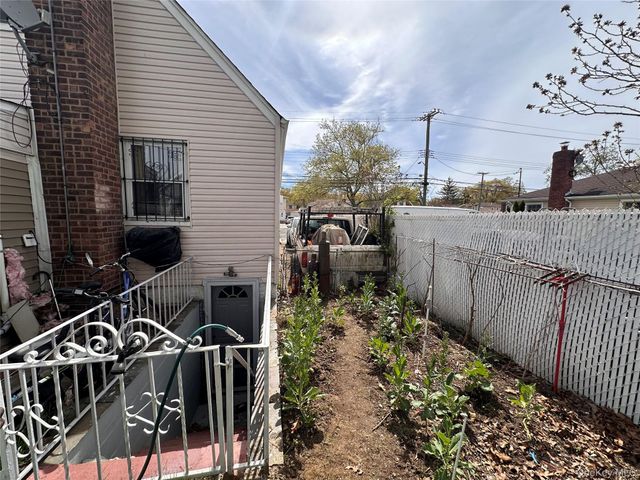 14450 230th Place, Laurelton, NY 11413