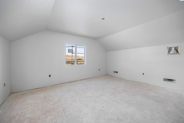 235 Schrute Rd, Prosser, WA 99350